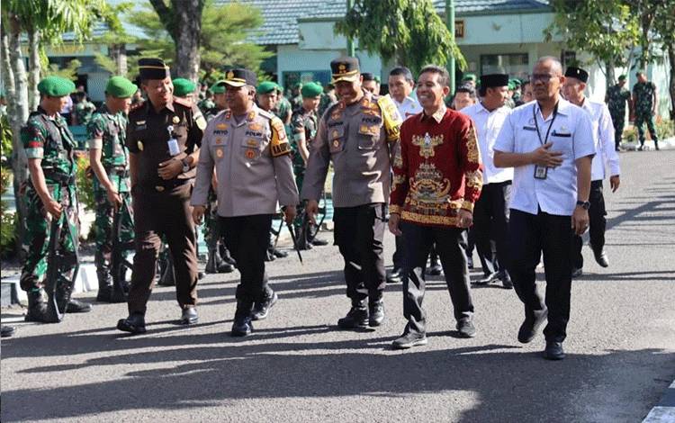 Kapolres Seruyan Sambut Kunjungan Kerja Danrem 102 Panju Panjung