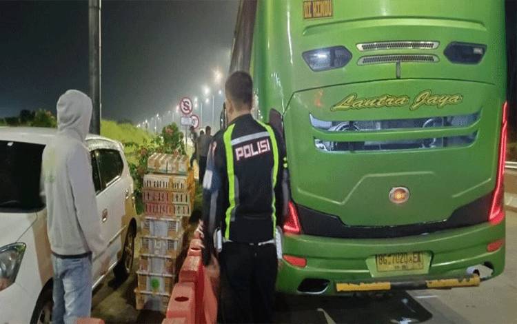 Polisi Gagalkan Penyelundupan Burung Dilindungi