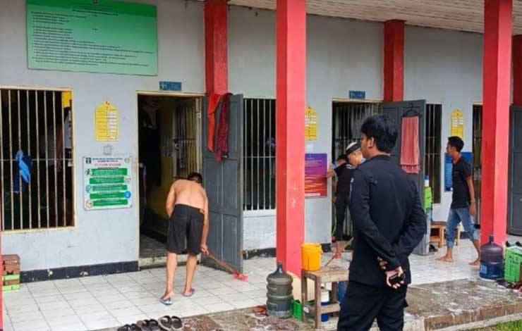 Ajak WBP Gotong Royong, Rutan Kapuas Galakan Sabtu Bersih