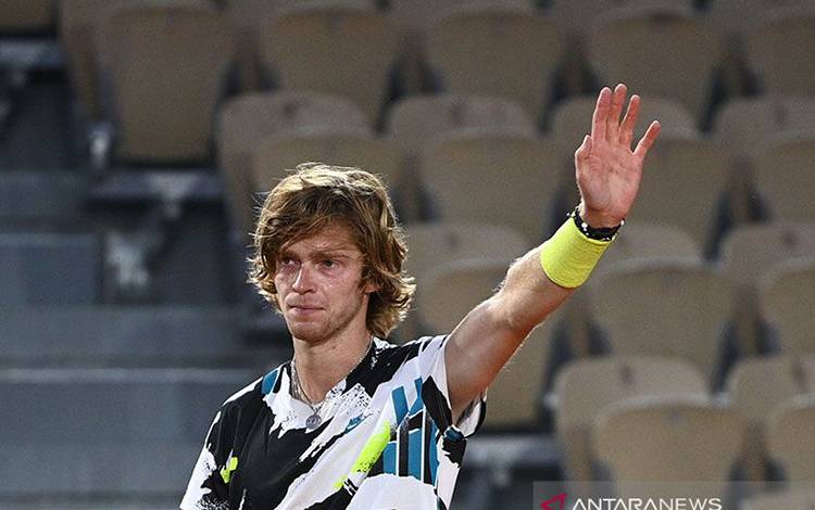 Rublev Kandaskan Mimpi Petenis Remaja untuk Capai Final Hong Kong Open