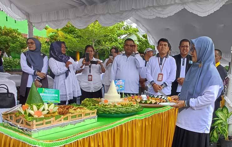 Peringati HUT ke 70 SMPN 1 Sampit, Kepala Disdik Kotim: Terus Cetak Generasi Berkualitat?