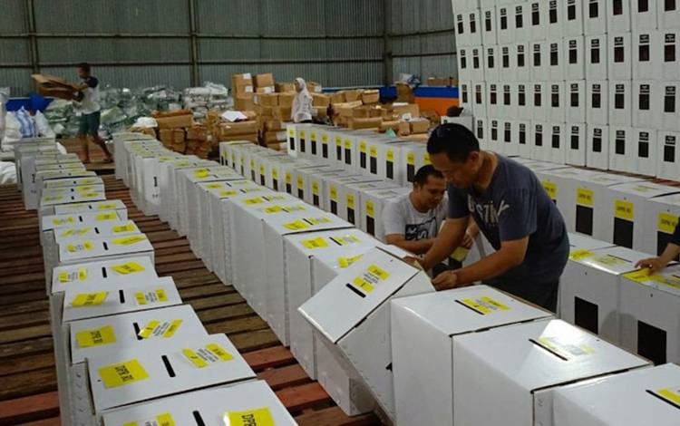 KPU Kobar Akan Gelar Rakor Antisipasi Berbagai Hal dalam Pendistribusian Logistik Pemilv?
