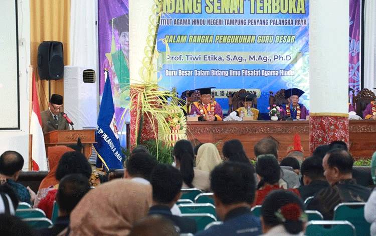 Hadiri Pengukuhan Guru Besar IAHN, Yuas Elko Ingatkan Tanggung Jawab Akademik