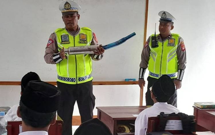 Satlantas Polresta Palangka Raya Lakukan Pendidikan Lalu Lintas untuk Generasi Muda