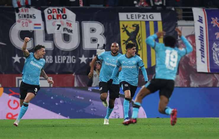 Gol Dramatis Piero Hincapie Bawa Leverkusen Kalahkan Leipzig 3-2