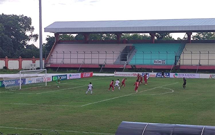 Rumakiek Bawa Persipura Jayapura Memimpin Sementara Lawan Kalteng Putra