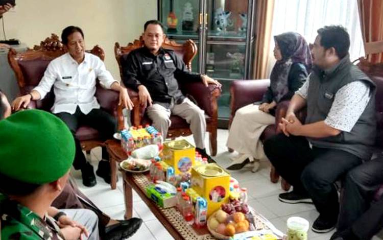 Pj Bupati dan Unsur FKPD Kunjungi KPU dan Bawaslu Barito Utara