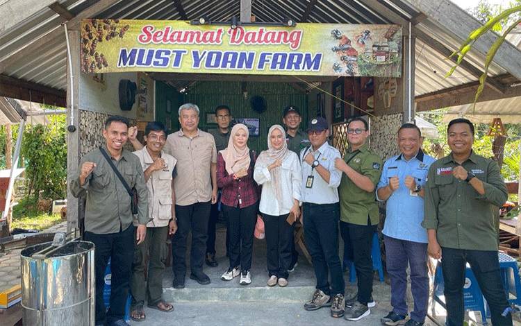Lurah Kalampangan Terima Kunjungan Kepala Pusat Penyuluhan KLHK