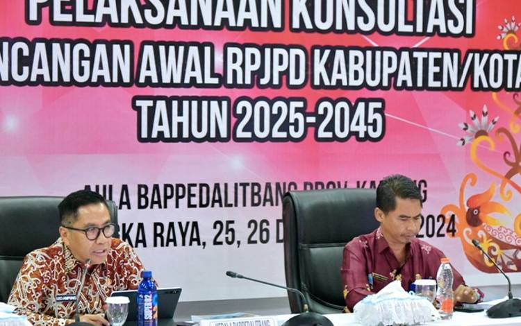 Leonard S Ampung Ingatkan Sinkronisasi Program Pusat dan Daerah