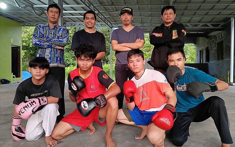 Pengcab Kickboxing Barito Timur Kirim 4 Atlet ke Bajenta Kickboxing Sparring