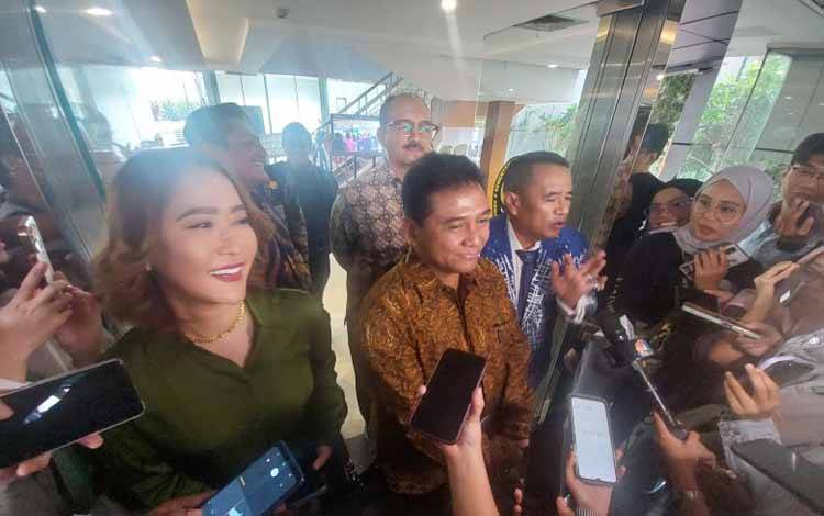 Asosiasi dan Pengusaha Temui Menko Luhut Bahas Penundaan Pajak Hiburan