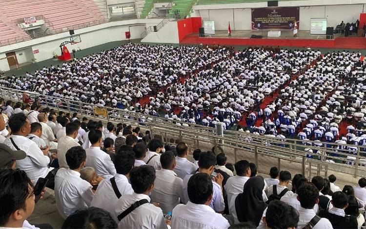 Ketua KPU Lantik 13 Pegawai Rutan Kelas II A jadi KPPS