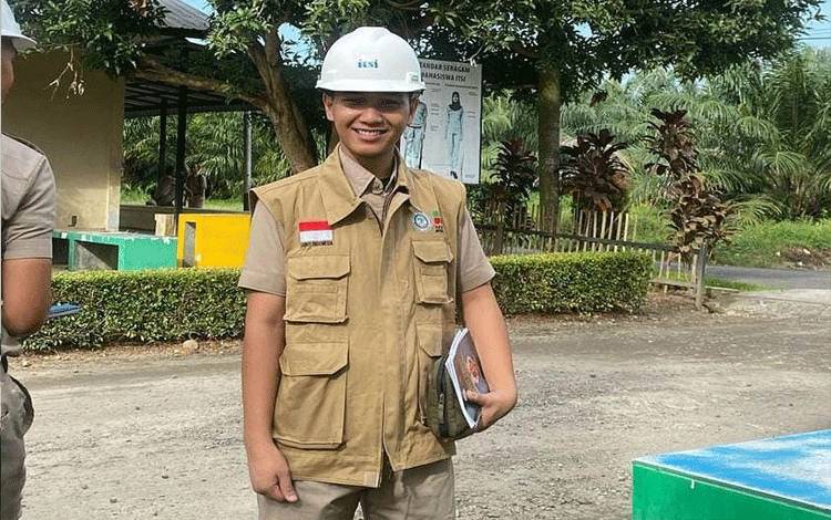Menyiapkan Penerima Beasiswa SDM Sawit dalam Pengalaman Global