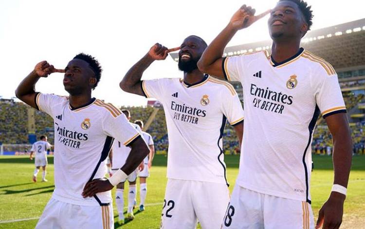 Real Madrid Puncaki Klasemen Sementara Usai Menang 2-1 atas Las Palmas