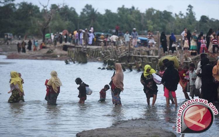 Belasan Warga Muslim Rohingya Tewas Akibat Serangan Tentara Myanmar