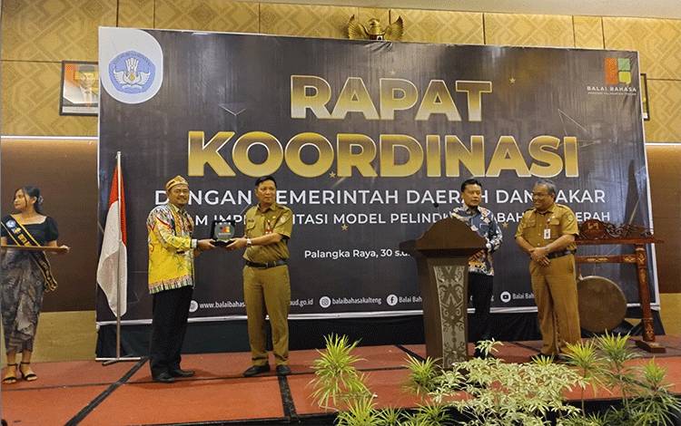 Karena Kekayaan Budayanya, Kalteng Jadi Satu dari 12 Provinsi yang Laksanakan Revitalisasi Bahasa Daerah