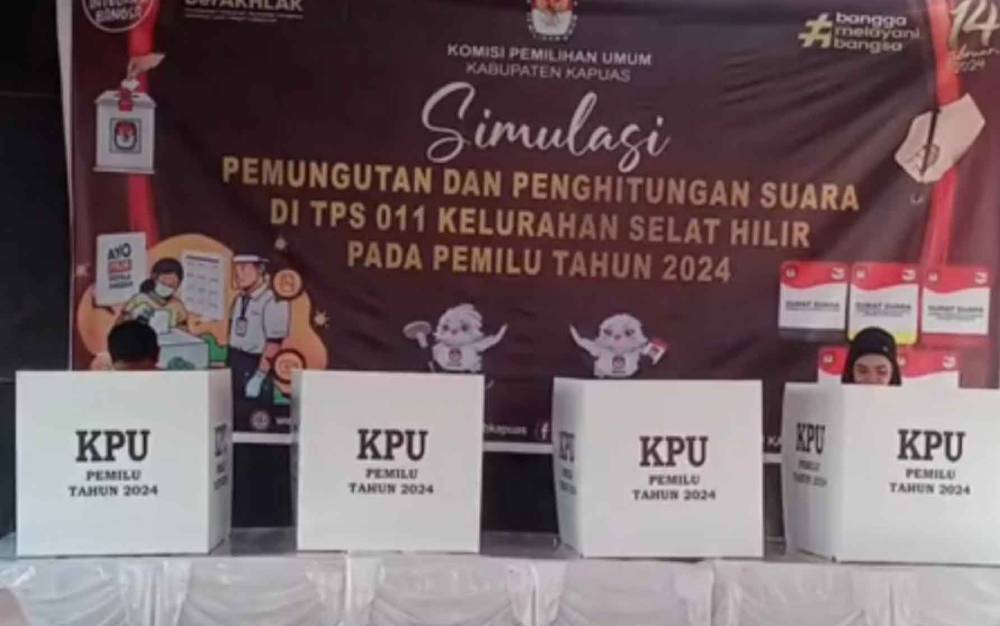 KPU Kapuas Simulasi Pemungutan dan Penghitungan Suara Pemilu 2024