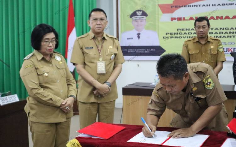 10 Perangkat Daerah di Gunung Mas Ikut Penandatanganan Kontrak Pengadaan Barang/Jasa