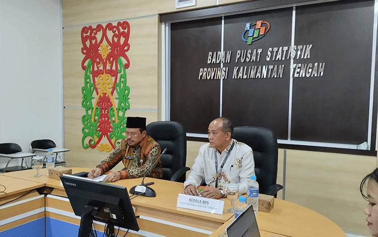 Awal Tahun 2024, Sekda Kalteng Hadiri Rilis BPS