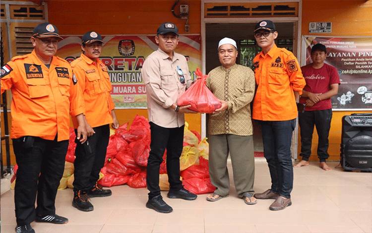 BPBPK Kalteng Salurkan Bantuan Terdampak Banjir Murung Raya