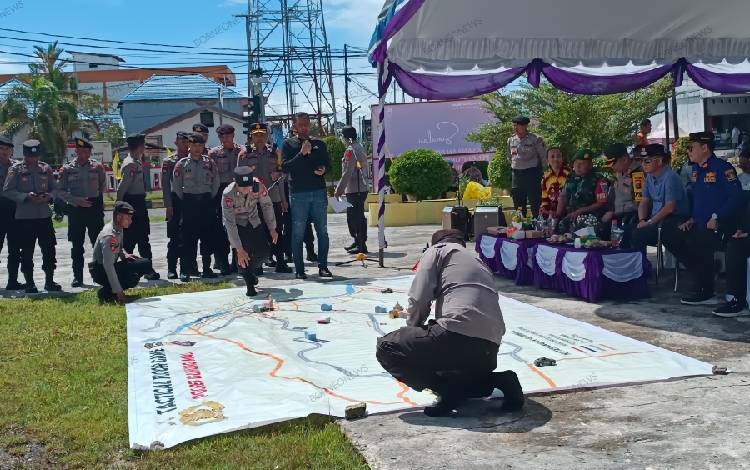 Kegiatan TFG Upaya Melatih Personil Polres Gumas dalam Pengamanan Pemilu 2024