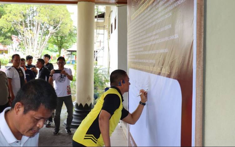 Kapolres Kobar Hadiri Deklrasi Damai Pemilu 2024