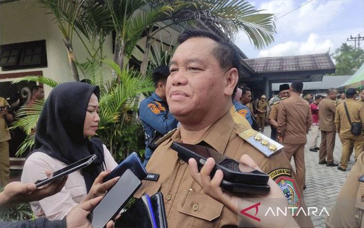 Koordinator Asosiasi Pemerintah Kabupaten Seluruh Indonesia (Apkasi) Wilayah Kalimantan Tengah (Kalteng), Halikinnor. ANTARA/Devita Maulina