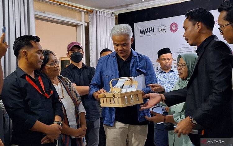 Ganjar Temui WALHI Bahas Kebijakan Hilirisasi Rempah