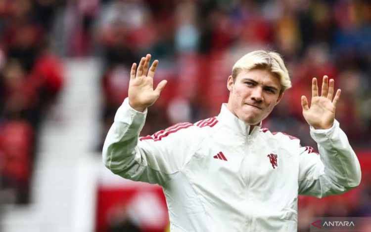Rasmus Diyakini Lanjutkan Performa Terbaiknya saat Lawan Aston Villa