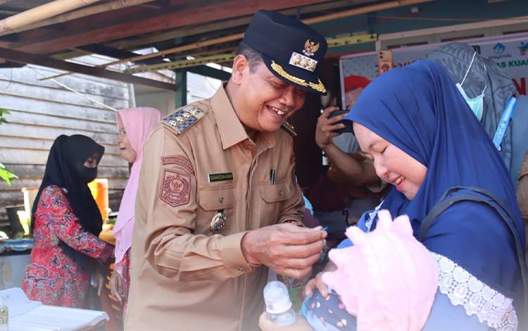? Pj Bupati Seruyan Monitoring Kegiatan Posyandu