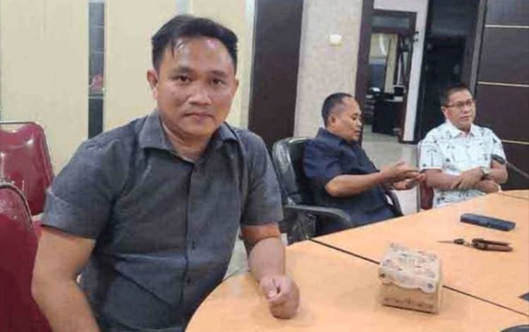 Jhony Arianto Putra Minta Pemkot Perhatikan Jalan Pemukiman