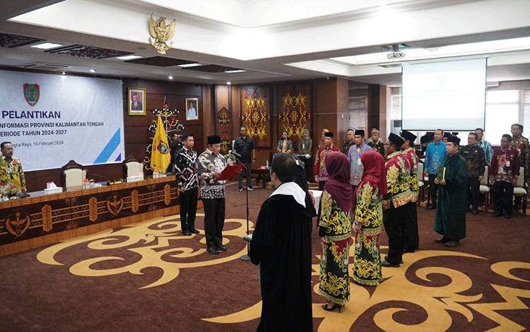Baru Dilantik, Ini Daftar Komisioner Komisi Informasi Kalteng 2024-2027
