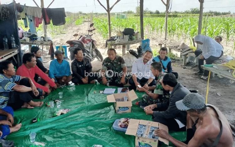 Dukung Ketahan Pangan Nasional, Kodim Pangkalan Bun Gandeng Petani Kelola Lahan Milik TNI