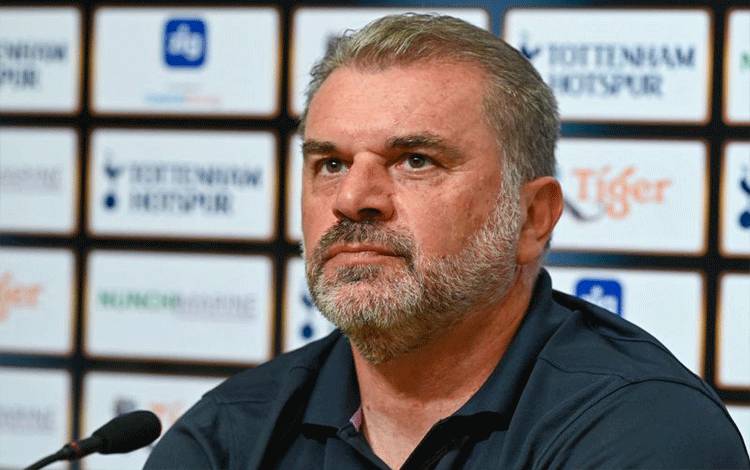 Tottenham Kalah, Postecoglou Bilang "Saya Bukan Pesulap"