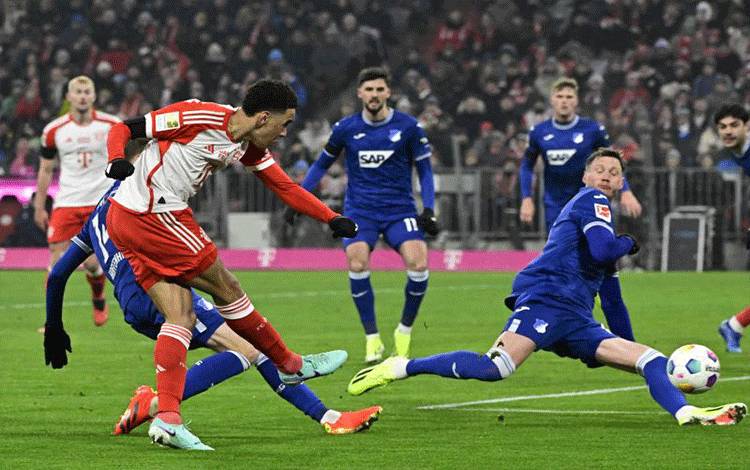 Bayern Muenchen Berpesta Lima Gol ke Gawang VfL Bochum