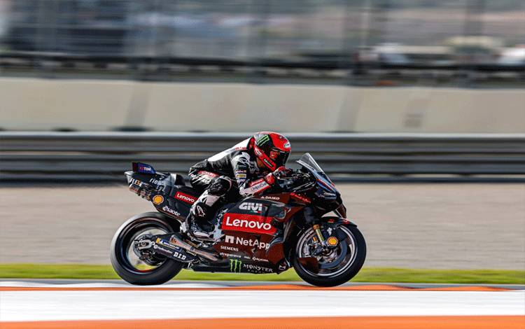 Bagnaia Fokus Pada Pengembangan Teknis di Tes Pramusim Qatar