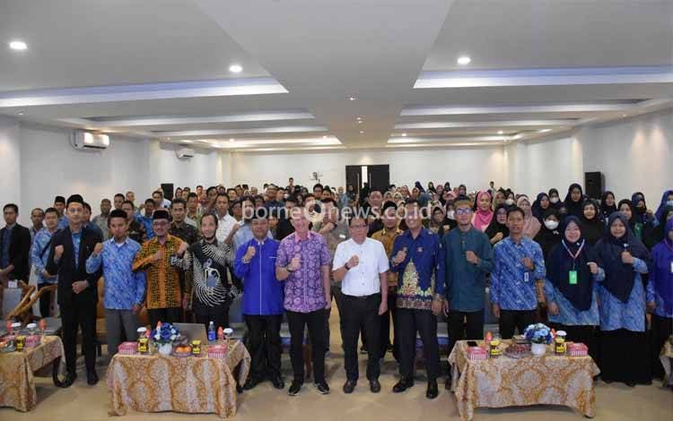 Pj Bupati Kapuas: Peran Orang Tua Penting Bentuk Kecerdasan Spiritual Anak