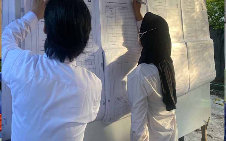 Saat perhitungan suara Pemilu 2024 di TPS (Foto: MARINI)