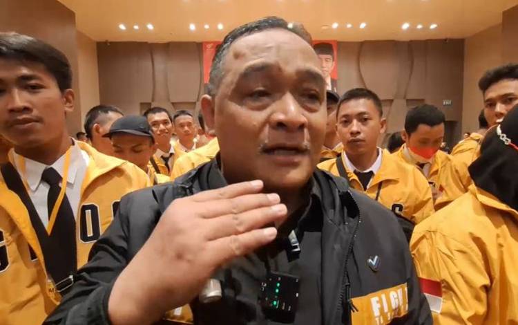 Kepala BP2MI Benny Rhamdani usai melepas 400 calon pekerja migran ke Korea Selatan pada Senin (19/2/2024). ANTARA/HO-Dokumentasi Pribadi