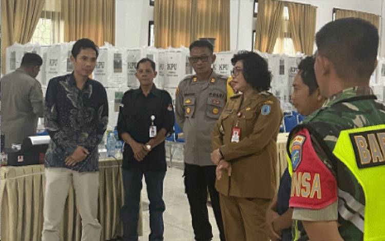 Pj Bupati Lamandau Pantau Rekapitulasi Hasil Pemilu 2024