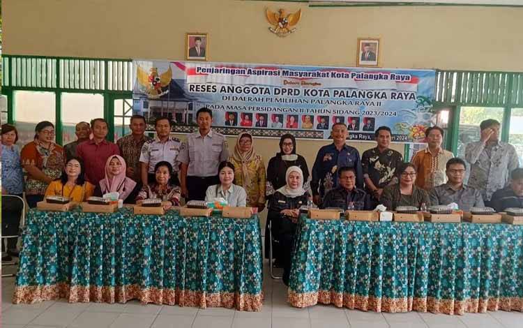 Anggota DPRD Dapil II Palangka Raya Reses ke Kelurahan Menteng