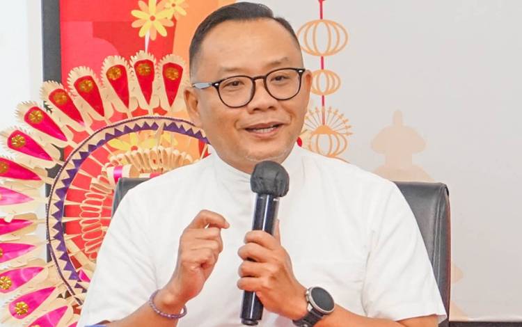Kepala Otoritas Jasa Keuangan atau OJK Provinsi Kalimantan Tengah, Otto Fitriandy.(FOTO: TESTI PRISCILLA)