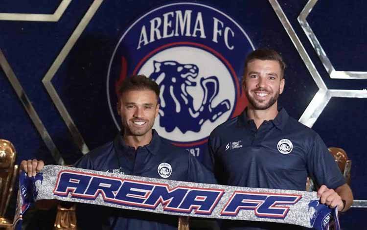 2 Asisten Pelatih Asal Portugal Mundur dari Arema FC