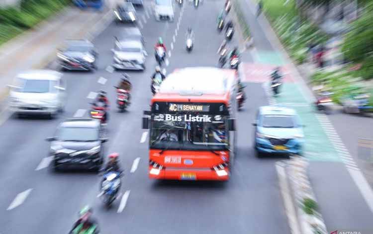 Pemerintah Rilis PMK 8/2024 soal Insentif PPN DTP Kendaraan Listrik