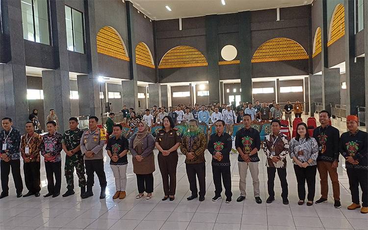 Hadiri Pembukaan Rapat Pleno Terbuka Rekapitulasi Tingkat Kabupaten, Ini Pesan Wabup Kotim