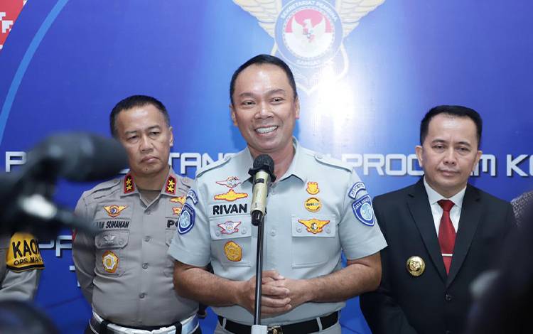Pembina Samsat Nasional Kick Off Implementasi Pasal 74 UU Nomor 22 Tahun 2009