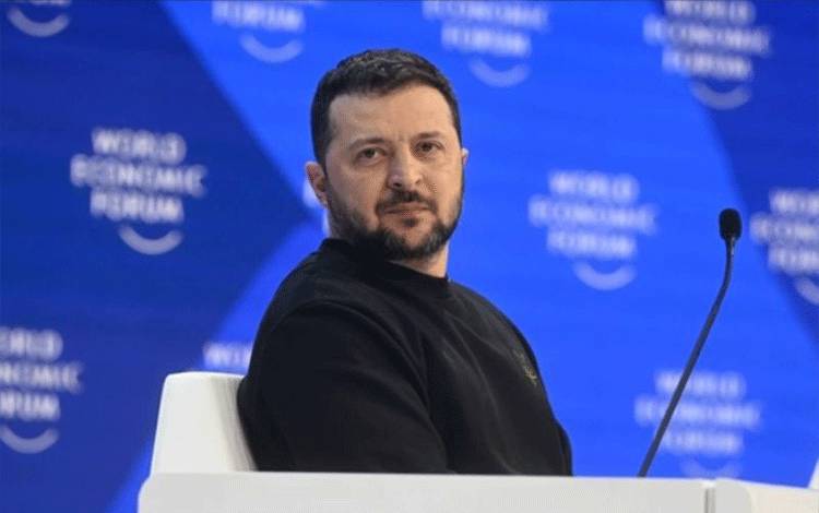 Zelenskyy Berjanji Tidak akan Menurunkan Usia Wajib Militer Ukraina