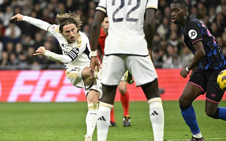 Real Madrid Kokoh di Puncak Klasemen Setelah Tekuk Sevilla 1-0