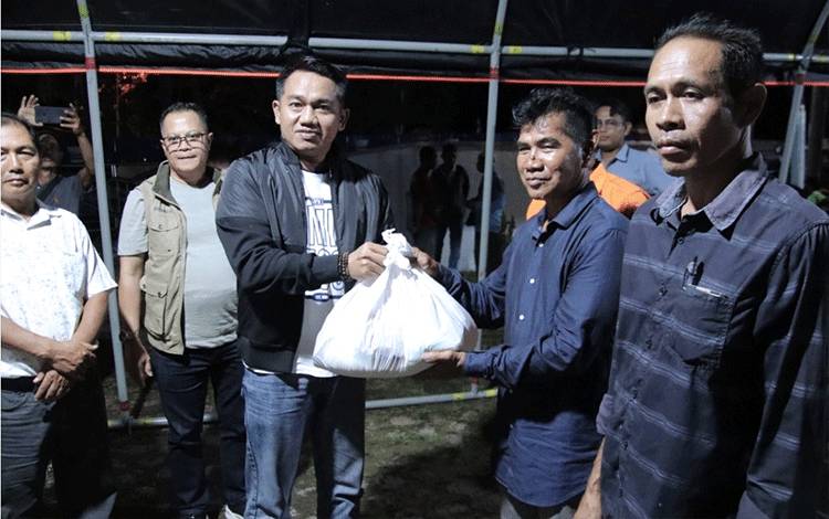 BPBPK Kalteng Catat Total 2000 Paket Perbantuan Sembako bagi Masyarakat Barsel Terdampak Bencana