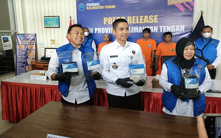 Bandar Sabu Asal Sampit Ditangkap BNNP Kalteng, 409 Gram Barbuk Disita